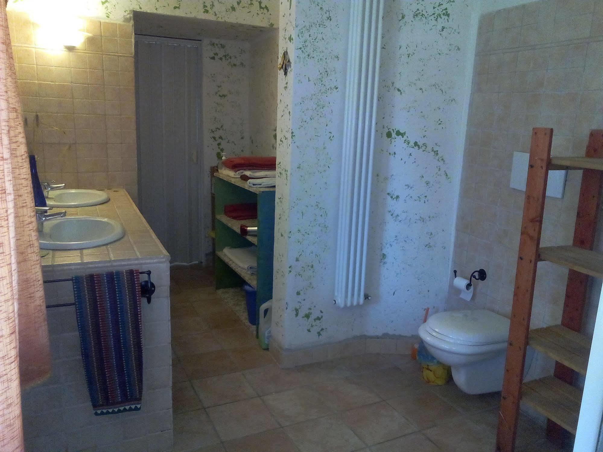 La Grotta Bed And Breakfast Castel Giorgio Exterior photo